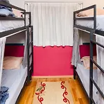 The Bearded Dad Hostal Tirana