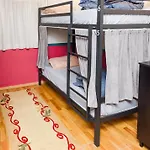 Hostal The Bearded Dad Tirana