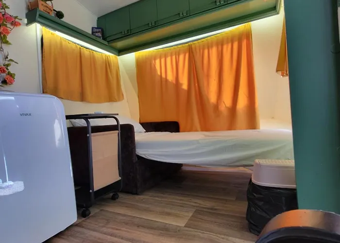 The Bearded Dad * טיראנה