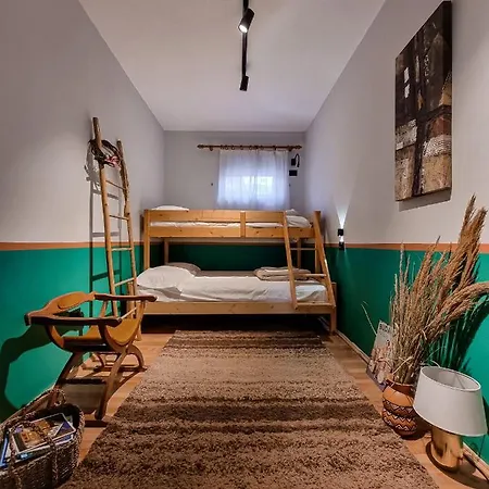 The Bearded Dad 旅馆 地拉那