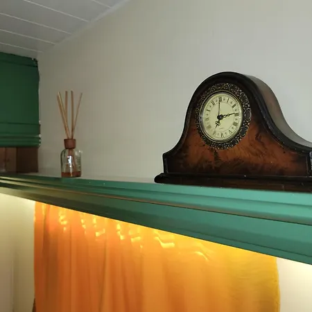 旅馆 The Bearded Dad