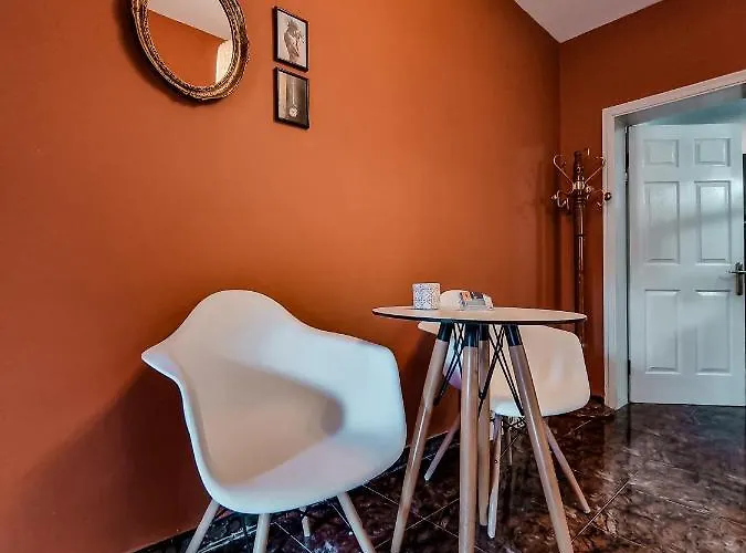 The Bearded Dad Hostel Tirana